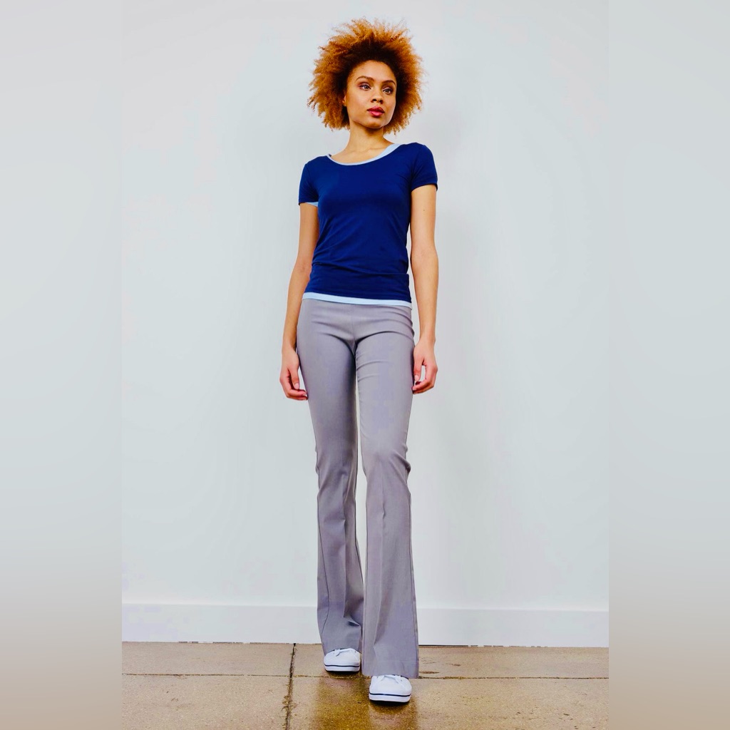 Avenue Montaigne Women’s Bellini Full Length Flare Pant Gray Size 10 Slimming